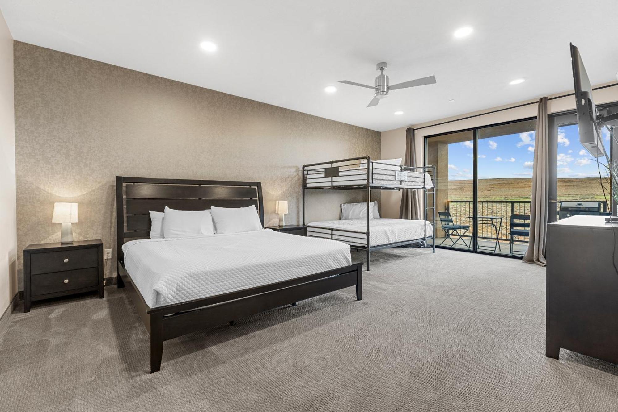 Vacation Rentals At Sand Hollow Resort Хърикейн Екстериор снимка