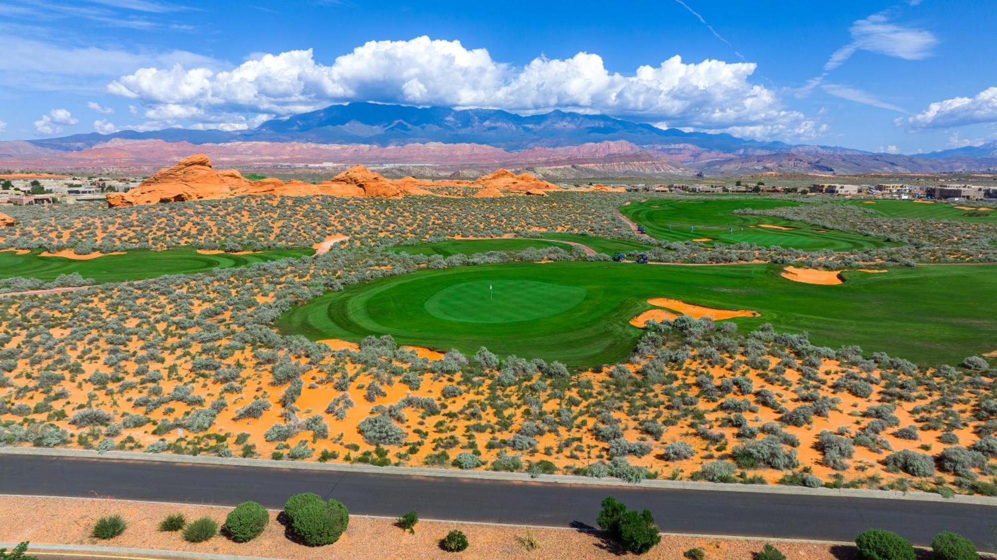 Vacation Rentals At Sand Hollow Resort Хърикейн Екстериор снимка